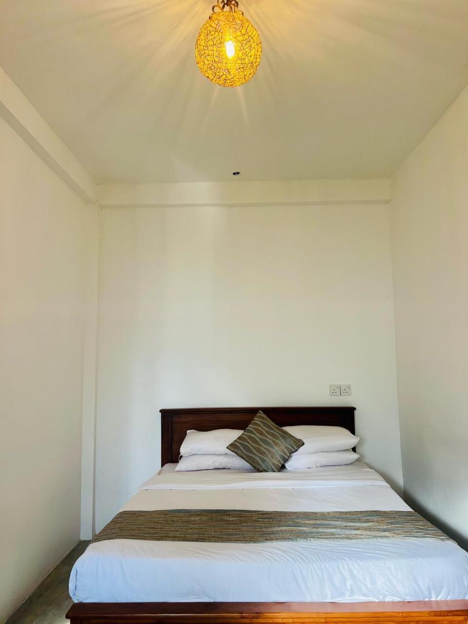 Bed and Breakfast Montes Ella Exterior foto