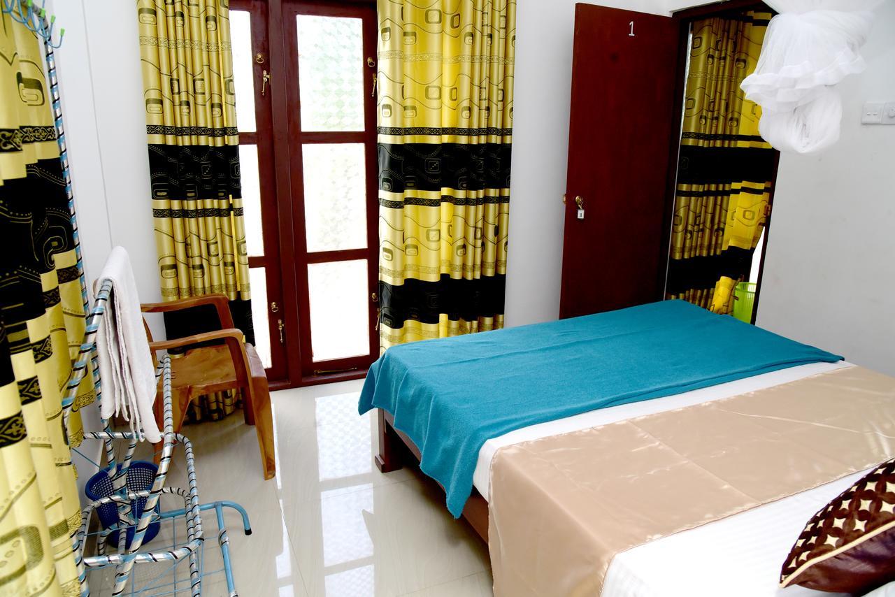 Bed and Breakfast Montes Ella Exterior foto